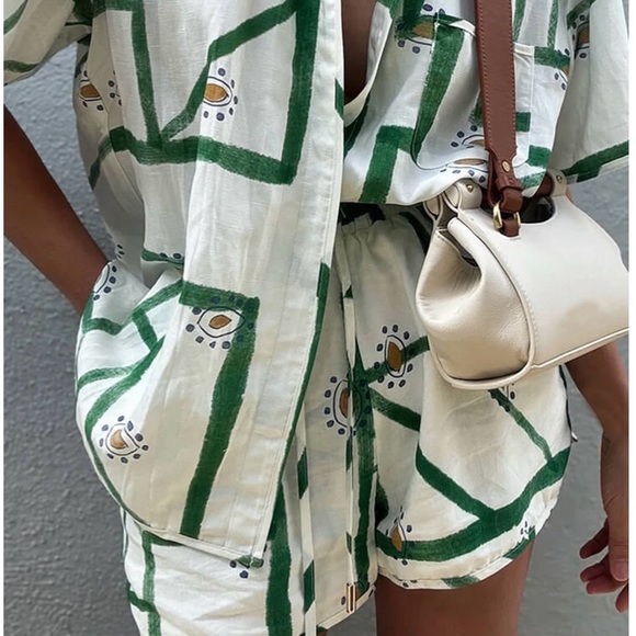 Commense Printed Drawstring Shorts Set - Picture 2 of 6